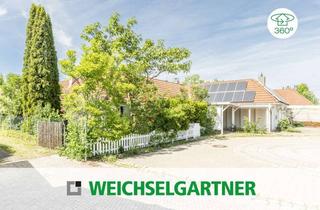 Haus kaufen in 85551 Kirchheim, Besonderheit: Charmanter Atrium-Bungalow am Ende einer ruhigen Anliegerstraße