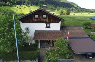 Haus kaufen in 87544 Blaichach, Charmantes Zweifamilienhaus in ruhiger Ortsrandlage