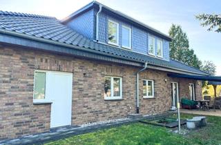 Einfamilienhaus kaufen in 04827 Machern, Einfamilienhaus mit Einliegerwohnung und großzügigem Garten