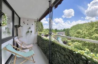 Anlageobjekt in 30629 Misburg-Nord, Helle sowie großzügige 3-Zimmer-Wohnung mit sonnigem Balkon und Weitblick in guter Lage