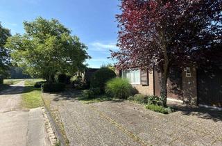 Grundstück zu kaufen in Buschstr. 130, 40670 Meerbusch, Traumgrundstück in Meerbusch-Strümp. Unverbaubarer Südblick in Bestlage: ca. 1.560 m²