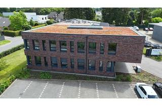 Gewerbeimmobilie kaufen in 47551 Bedburg-Hau, Moderne Büro- und Lagerimmobilie als Kapitalanlage