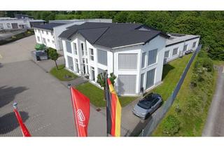 Gewerbeimmobilie kaufen in Gewerbeparkstraße 10-12, 51580 Reichshof, Repräsentative Gewerbeimmobilie in Reichshof I Platz für Büro, Lager & Produktion