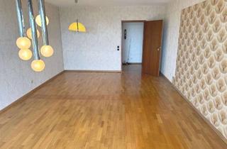 Wohnung kaufen in 63150 Heusenstamm, Tolle 3 Zimmer Wohnung im 8ten Obergeschoss mit herrlichem Ausblick "Heusenstamm"