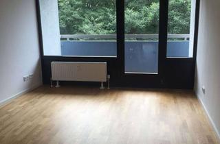 Wohnung mieten in Wittelsbacherallee 37, 60316 Ostend, Moderne 2-Zimmerwohnung mit Einbauküche und Balkon