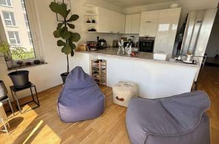 Wohnung mieten in Oswald-Hesse-Straße 14, 70469 Feuerbach, Moderne 3-Zi-Wg / Parkett, Einbauküche & elektrischen Rollläden / TG / Terrasse & Gartenanteil