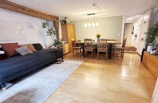 Wohnung mieten in Lange Gasse 16, 86152 Innenstadt, Helle 2 Zimmer-Altbauwohnung mit schönen Holzdielen und Gartenmitbenutzung! Lange Gasse