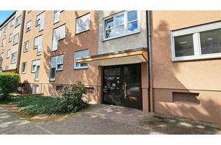 Wohnung mieten in Roteichenring, 68167 Neckarstadt, EG-Wohnung mit Terrasse, Balkon und TG-Stellplatz