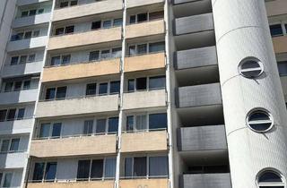 Sozialwohnungen mieten in Durlacher Str. 96, 68219 Rheinau, schöne, großzügige 4 Zimmerwohnung (nur mit WBS für mind. 4 Personen) zu vermieten