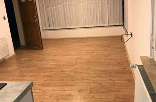 Wohnung mieten in Im Dorf 19, 74177 Bad Friedrichshall, Zuhause mit einem Zimmer in Bad Friedrichshall