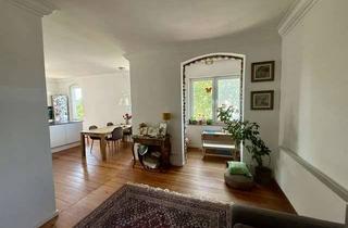 Wohnung mieten in 89073 Oststadt, Charmante Altbauwohnung in der Ulmer Oststadt-Münsterblick, teilmöbliert und Garage