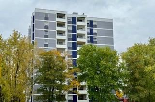 Wohnung mieten in 65760 Eschborn, Renovierte 4-Zimmer-Wohnung mit moderner Einbauküche in zentraler Lage in Eschborn