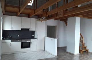Wohnung mieten in 75397 Simmozheim, Schöne Maisonette-Wohnung mit zwei Zimmern + Galerie sowie Balkon und EBK in Simmozheim