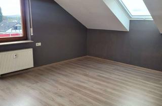 Wohnung mieten in Eschenweg, 72475 Bitz, Schöne 2,5-Zimmer-DG-Wohnung mit Balkon und EBK in Bitz