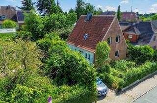 Einfamilienhaus kaufen in 24306 Plön, Freistehendes Einfamilienhaus in Plön – Sanierungsobjekt mit Potenzial