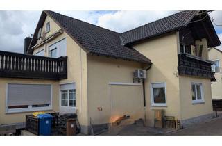 Haus kaufen in 97291 Thüngersheim, Hier beginnt Ihr neues Zuhause – Großzügiges Wohnhaus mit Gartenhaus, Weinberg und Doppelgarage