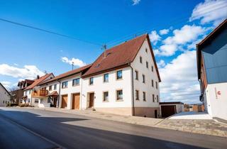 Doppelhaushälfte kaufen in 72818 Trochtelfingen, Raum für Zukunftspläne - Doppelhaushälfte mit Ausbaureserve