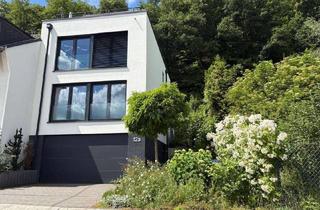 Haus kaufen in 56656 Brohl-Lützing, Architektenhaus mit Rheinblick - Neubau 2020 in Brohl-Lützing