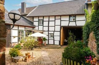 Haus kaufen in 52385 Nideggen, Idyllische Hofanlage mit historischem Flair im Herzen von Nideggen
