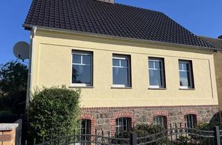 Haus mieten in Chausseestraße 47, 16259 Bad Freienwalde, Traumhaftes Einfamilienhaus mit Garten, Garage & Einbauküche – 187 m² Wohnfläche