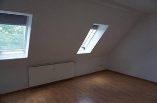 Wohnung mieten in Pulvermühlenweg 36, 04442 Zwenkau, Frisch sanierte, helle Dachgeschosswohnung – nur 5 Minuten zum Zwenkauer Hafen