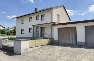 Haus kaufen in 94428 Eichendorf, Bezugsfreies Zweifamilienhaus in Eichendorf