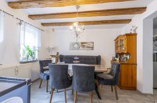 Einfamilienhaus kaufen in 70186 Stuttgart, Einfamilienhaus in Stuttgart-Ost: Gewölbekeller, überdachte Terrasse und 2 Bäder