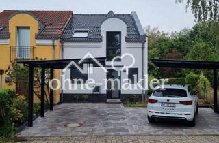 Haus kaufen in Seestraße 19, 15366 Hoppegarten, Elegantes Reihenendhaus mit 4 Zimmern und 2 Carports
