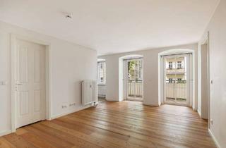 Wohnung kaufen in Waldenserstraße, 10551 Berlin, Berlin - Charmante 2-Zimmer-Wohnung mit großem Balkon in gepflegtem Altbau
