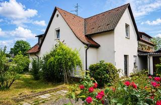 Einfamilienhaus kaufen in 90530 Wendelstein, Wendelstein - Einfamilienhaus mit Potenzial auf schönem Grundstück in Wendelstein-Röthenbach bei St. Wolfgang