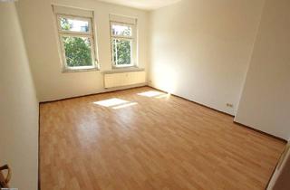 Wohnung mieten in Sachsenplatz, 07545 Gera, Gera - Wanne, Dusche und Balkon! Geräumige 2 Raum Wohnung im Zentrum!