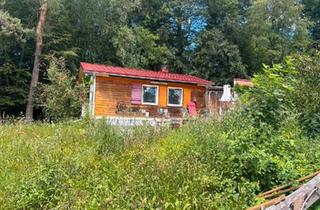 Haus kaufen in 72818 Trochtelfingen, Trochtelfingen - FerienhausWochenend mit großem Grundstück in Trochtelfingen-Mäg