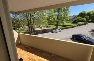 Wohnung kaufen in Karl-Friedrich-Böhringerstr. 10, 79595 Rümmingen, 2 Zi.-ETW mit EBK, Balkon, Garage - Kurzfristig frei