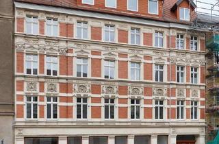 Wohnung kaufen in Jakobstraße 17, 02826 Innenstadt, Bestandsvermietete 2-Zimmer-Altbauwohnung im denkmalgeschützten Gründerzeithaus