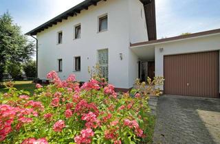 Wohnung kaufen in 85551 Kirchheim, Wohnen im Grünen - Gartenwohnung in zentraler Lage mit Perspektive