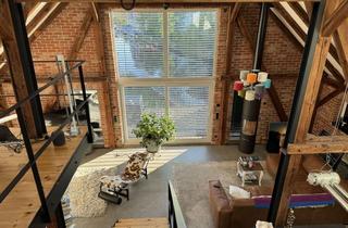 Loft kaufen in Sankt-Annen-Straße, 14776 Neustadt, Loftwohnung mit offener Galerie, in historischer Scheune mit Wasserblick