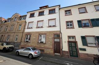 Wohnung kaufen in 67433 Neustadt, Charmante Altbauwohnung im Herzen von Neustadt
