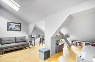 Wohnung kaufen in 10115 Mitte, Stilvolles Dachgeschoss-Apartment mit besonderem Raumgefühl