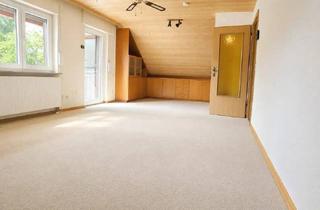 Wohnung mieten in 71336 Waiblingen, Helle und gepflegte 3-Zimmer-Dachgeschosswohnung mit Balkon in ruhiger Lage von Waiblingen-Bittenfel