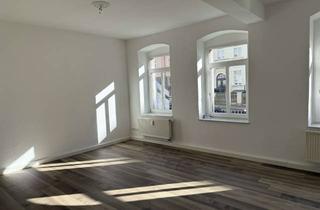Wohnung mieten in Bertholdsweg 33, 09599 Freiberg, Frisch renovierte 2-Raum-Wohnung im Hochparterre mit Balkon