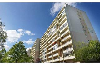Wohnung mieten in Neustrelitzer Straße 7 b, 17033 Stadtgebiet West, Hoch hinaus und die Aussicht genießen!