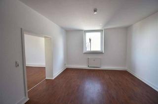Wohnung mieten in Bochumer Straße 123, 44866 Wattenscheid, Ab sofort! Große 2-Zimmer-Altbau-Wohnung zu vermieten