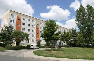 Wohnung mieten in Kretschmerstraße 30, 07549 Lusan, Ruhige Lage!