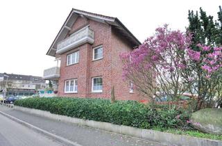 Wohnung mieten in 41539 Dormagen, Dormagen-Innenstadt: Helle 3 Zimmer-Dachgeschoss-Wohnung mit zwei Balkone und Stellplatz