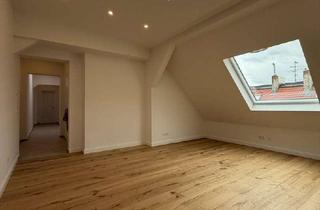 Wohnung mieten in Ebersstraße 58, 10827 Schöneberg, Helle Dachgeschosswohnung in Berlin-Schöneberg
