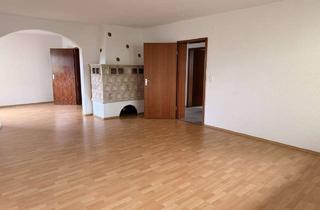 Wohnung mieten in 92637 Fichtenbühl, Großzügige 4-Zimmer-Wohnung in Weiden zu vermieten