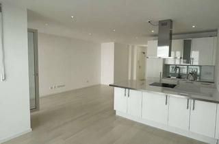 Wohnung mieten in Nymphenburger Straße 6a, 80335 Maxvorstadt, Neuwertige 2-Raum-Wohnung mit Balkon und Einbauküche, 71qm