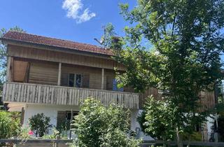 Wohnung mieten in Schlegldorf 71, 83661 Lenggries, Sonnige 5-Zimmer-Wohnung m. Galerie in freist. Landhaus mit Gartenanteil und Garagen