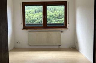 Wohnung mieten in 72218 Wildberg, Wohnen mit Charakter: Großzügige 4,5-Zimmer-Dachgeschosswohnung in Wildberg