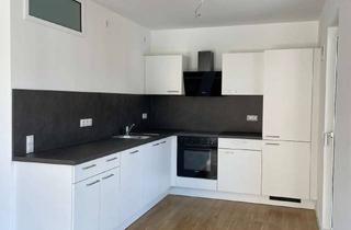 Wohnung mieten in Ursinusstr., 85077 Manching, Helle Wohnung mit moderner Einbauküche und Balkon